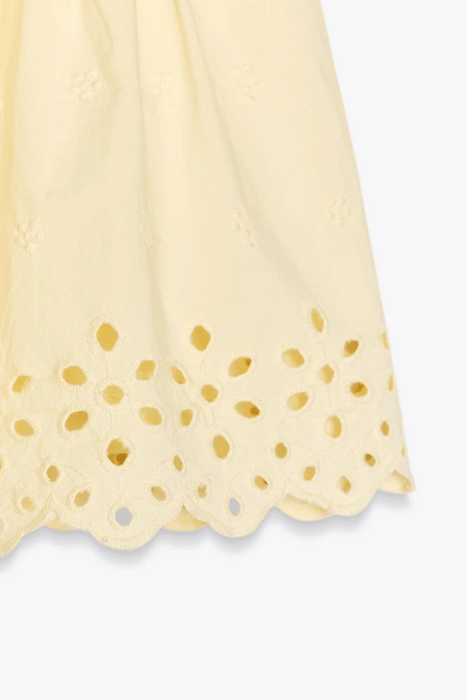EMBROIDERED SHORTS