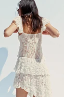 ROBE VOLANTS DENTELLE
