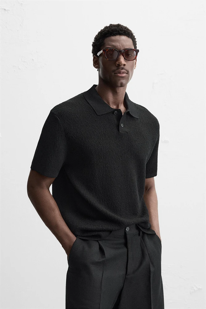 REGULAR FIT TEXTURED POLO SHIRT