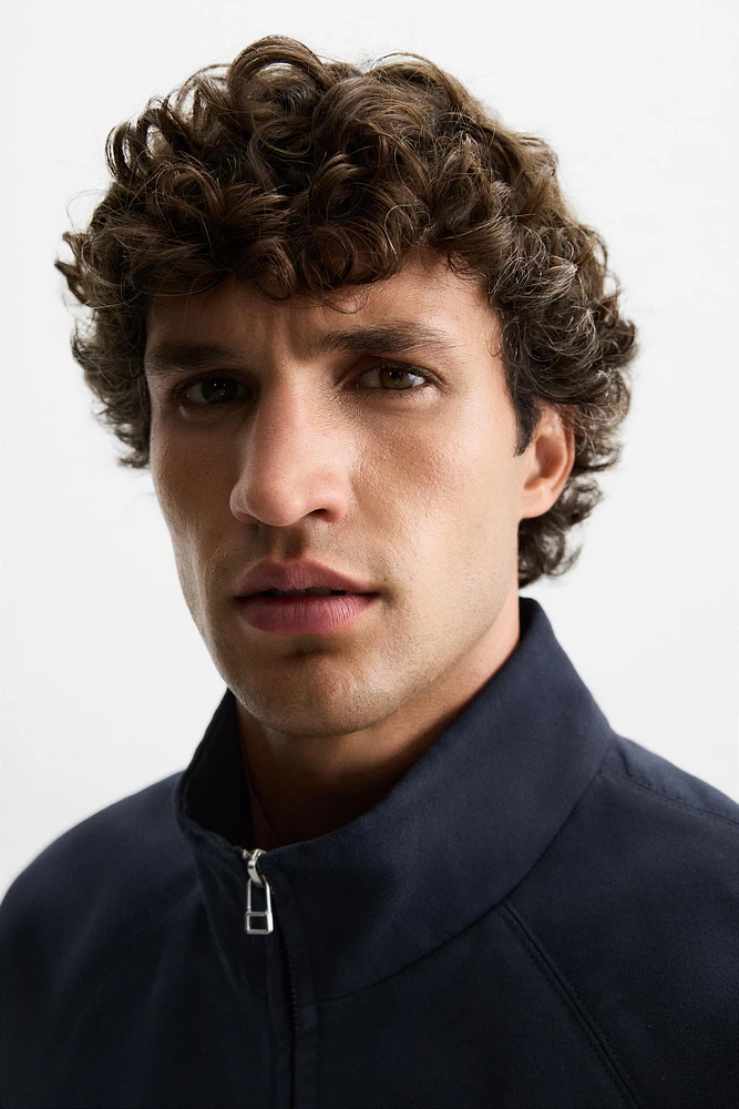 TEXTURED JACKET