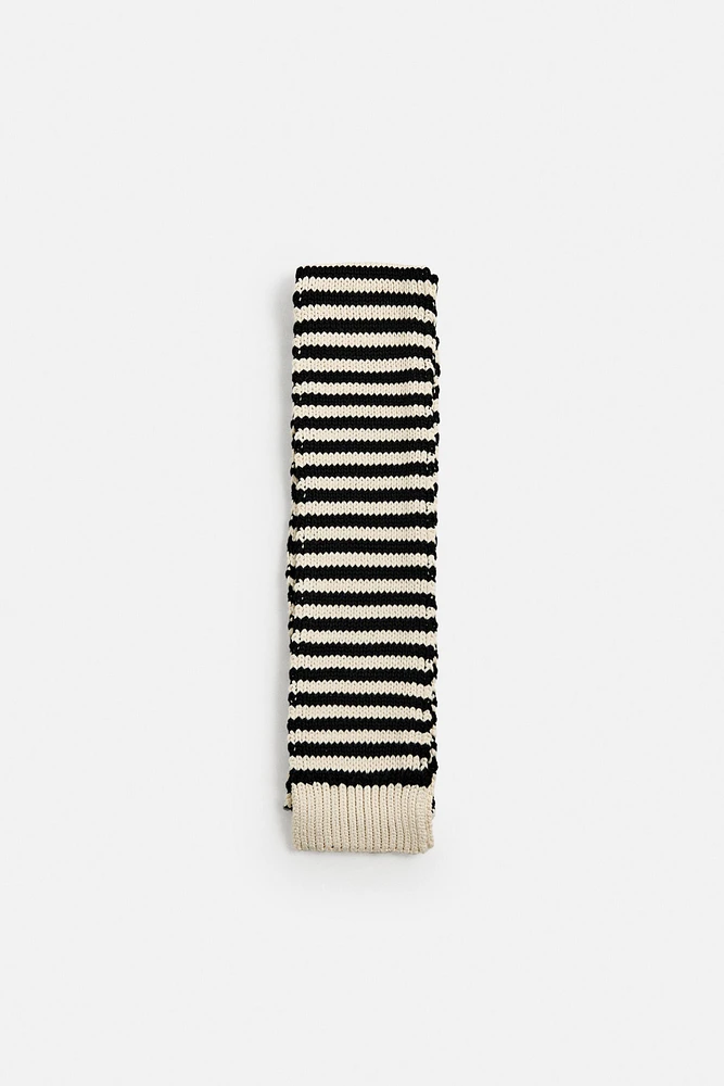 LIMITED EDITION STRIPED KNIT SCARF