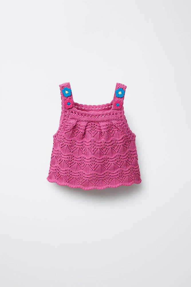 FLORAL CROCHET KNIT TOP