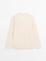 Oversized cashmere V-neck sweater