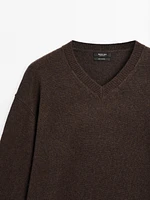 Pull oversize col en V cachemire