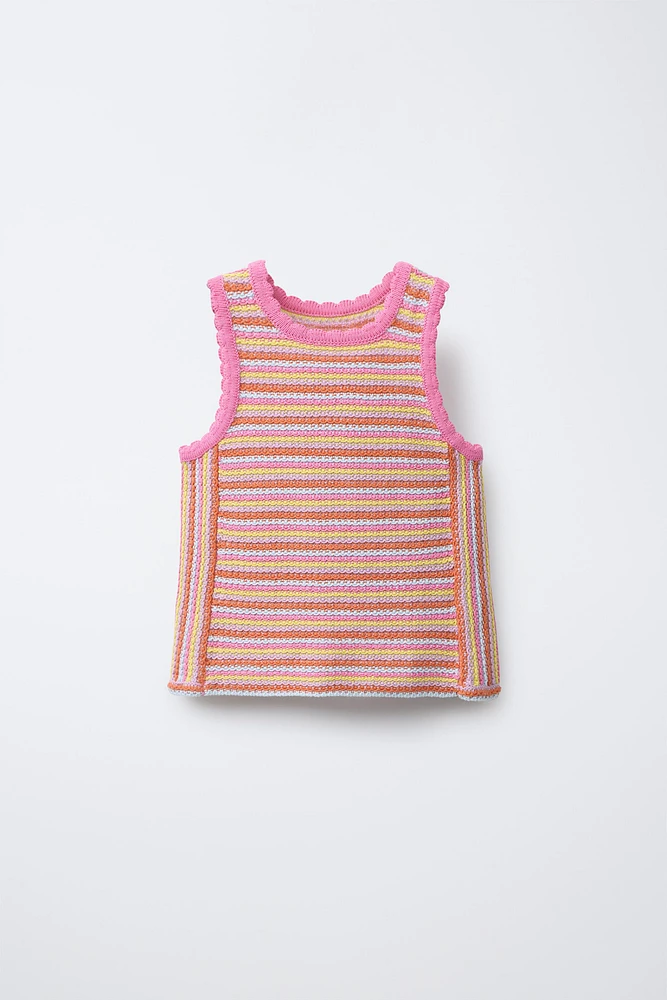 TOP EN MAILLE RAYURES