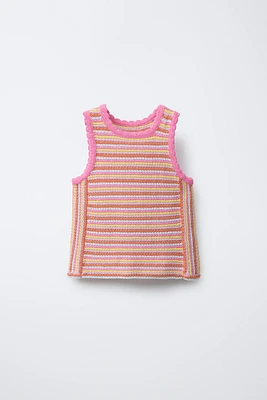 TOP EN MAILLE RAYURES