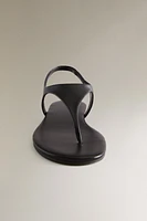 SANDALES PLATES CUIR