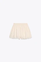 SHORT BRODÉ