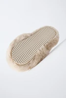HEART SLIPPERS