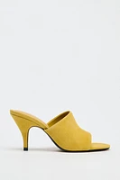 MULES À TALONS EN CUIR