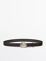Leather belt with oval plate buckle