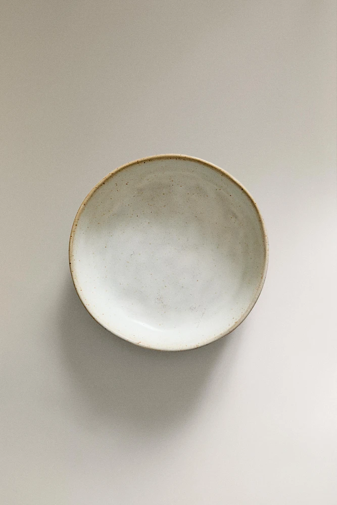 BOWL WITH RAISED DESIGN