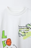 T-SHIRT IMPRIMÉ GRAFFITI