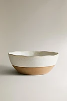 SALAD BOWL WITH RAISED DESIGN