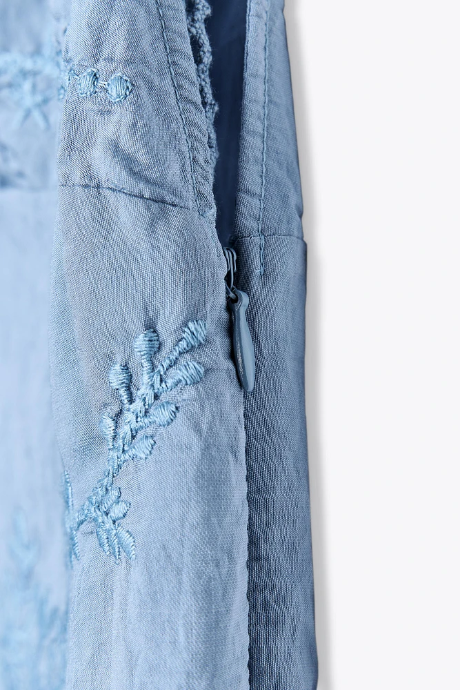 EMBROIDERED MIDI DRESS