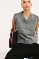 PLAIN KNIT SWEATER VEST