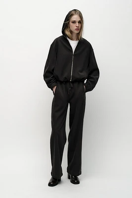PANTALON À JAMBES LARGES TEXTURÉ
