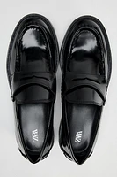 FAUX PATENT LEATHER SADDLE LOAFER