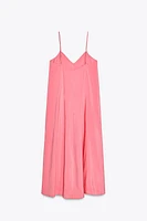 FLOWY MIDI DRESS