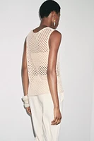 SLEEVELESS KNIT TOP
