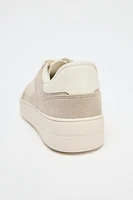 SOFT SNEAKERS