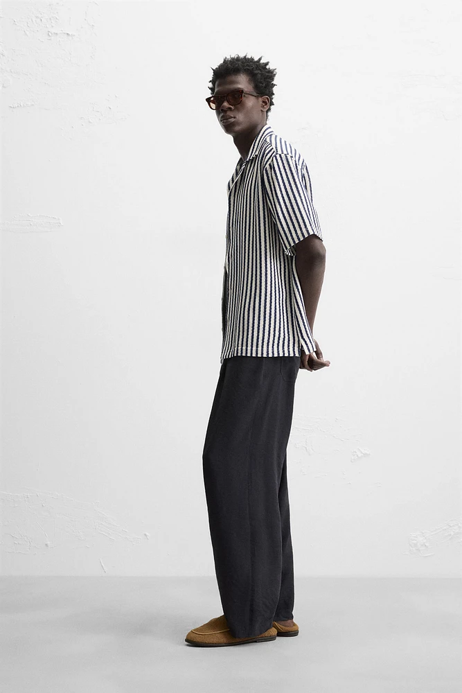 GEOMETRIC JACQUARD SHIRT