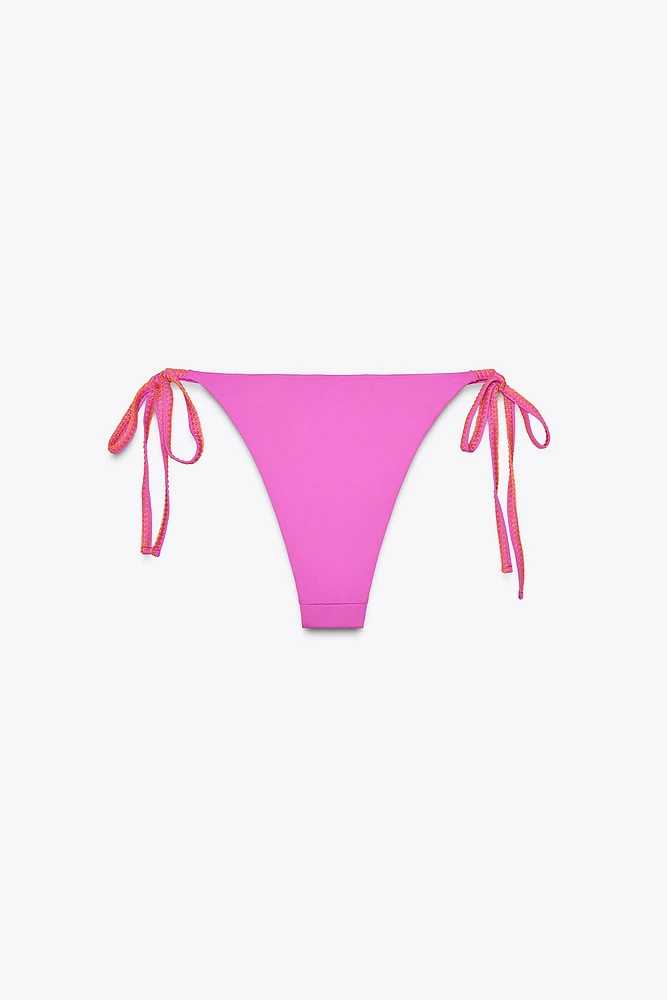 BAS DE BIKINI À MOTIF CONTRASTANT