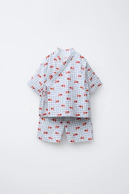 9-18 MONTHS/ GOLDEN FISH PRINT KIMONO AND BERMUDA SET