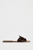 EMBOSSED LEATHER FLAT SANDALS