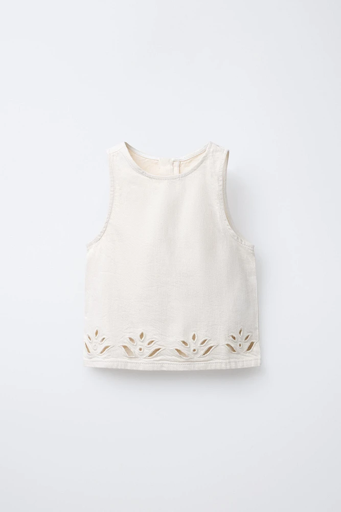 TOP EN DENIM BRODÉ