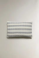 GEOMETRIC PRINT THROW PILLOW COVER