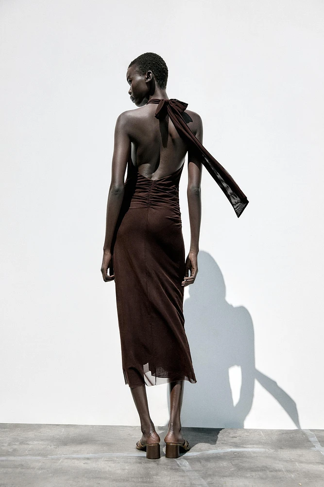 ROBE TULLE HALTER DRAPÉE