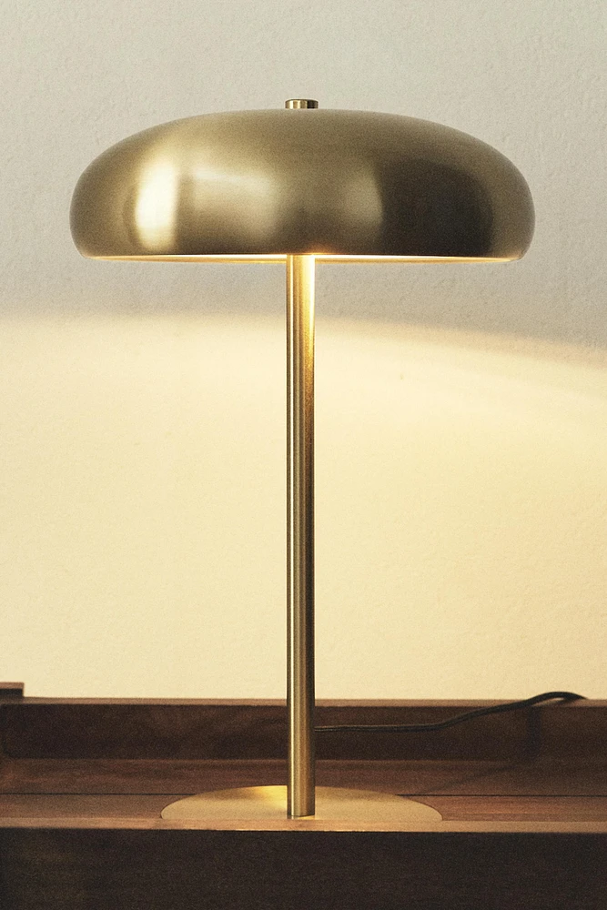 MONOCHROME TABLE LAMP