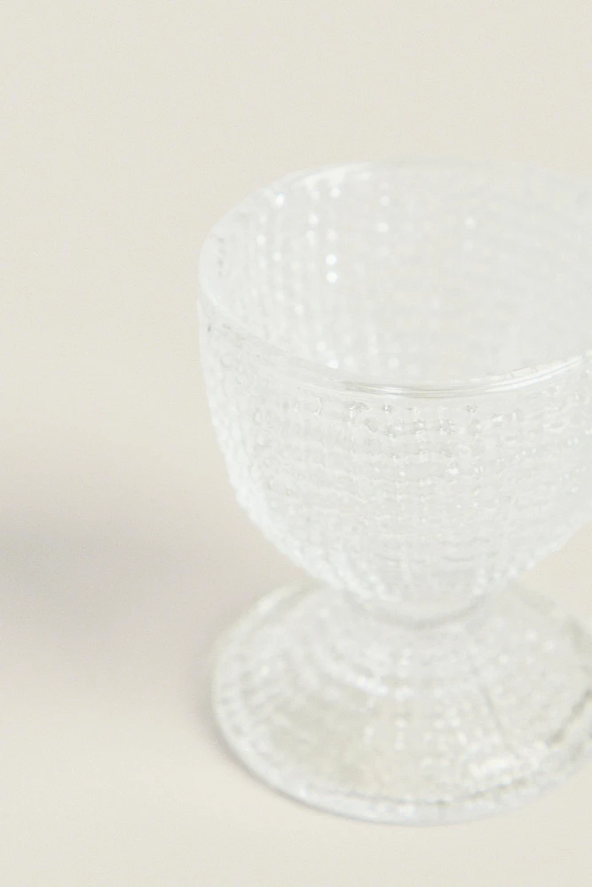 GLASS EGG CUP WITH RAISED DETAIL