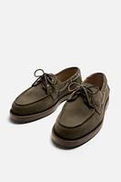 LEATHER BOAT SHOES