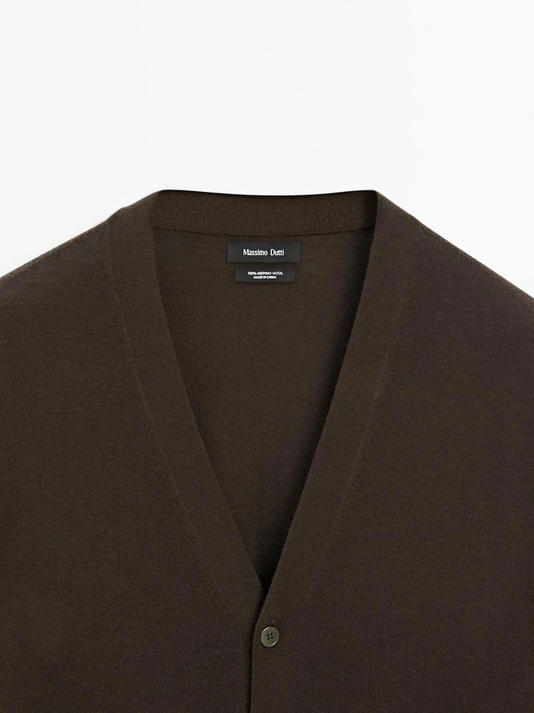 100% merino wool knit cardigan