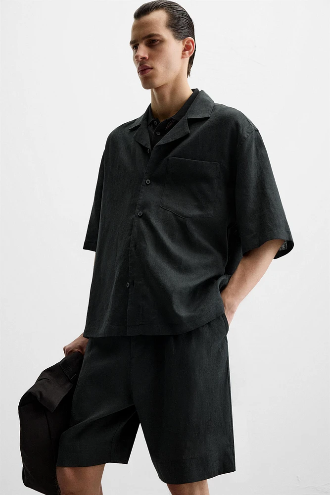 LINEN-VISCOSE OVERSIZED SHORTS