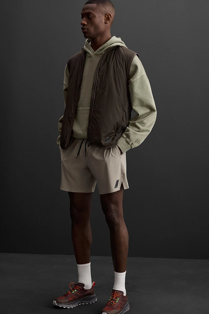 BASIC TRAINING SHORTS