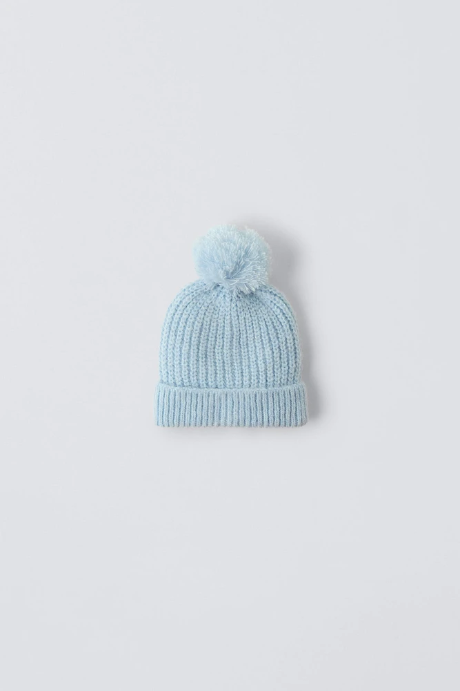 POMPOM KNIT HAT SKI COLLECTION