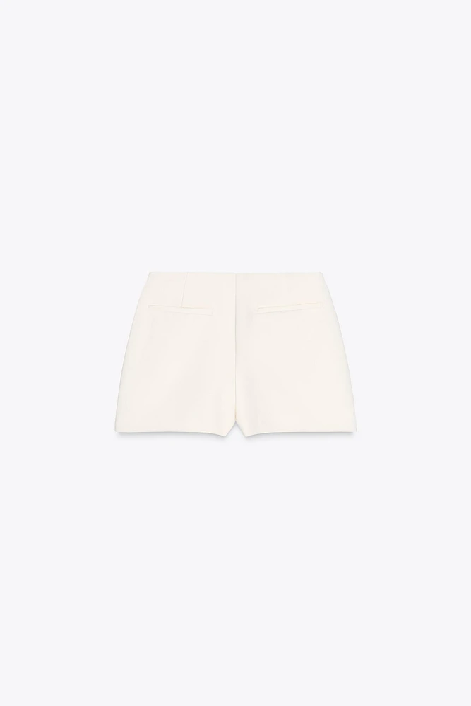 SKORT