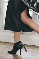 PULL TAB HIGH-HEEL ANKLE BOOTS