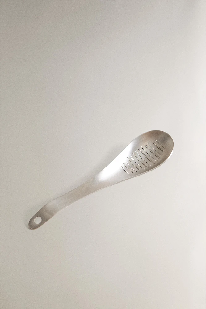 STEEL GINGERBREAD GRATER