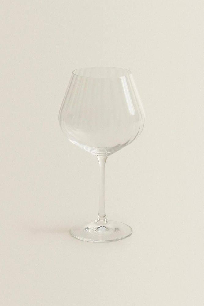 WAVY-EFFECT BOHEMIA CRYSTAL WINE GLASS