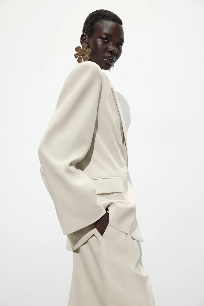 OVERSIZED BLAZER WITH SHOULDER PADS