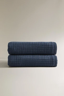 TEXTURED MUSLIN BEDSPREAD
