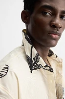 CONTRAST EMBROIDERY SHIRT