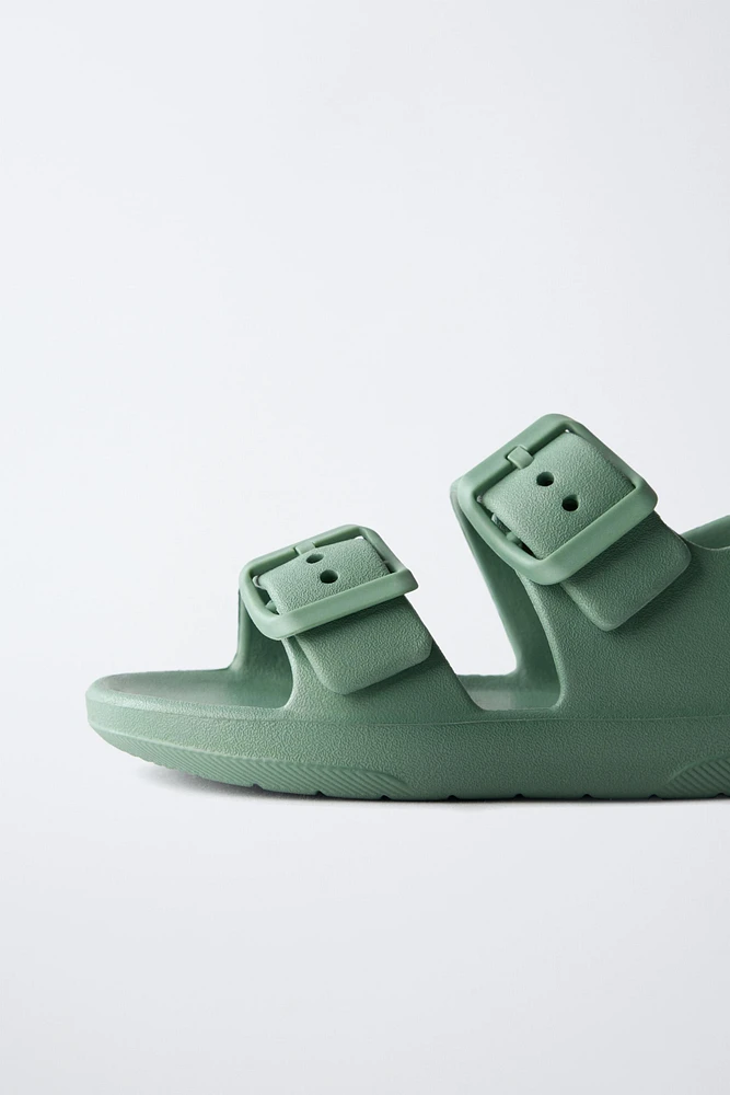 POOL SANDALS