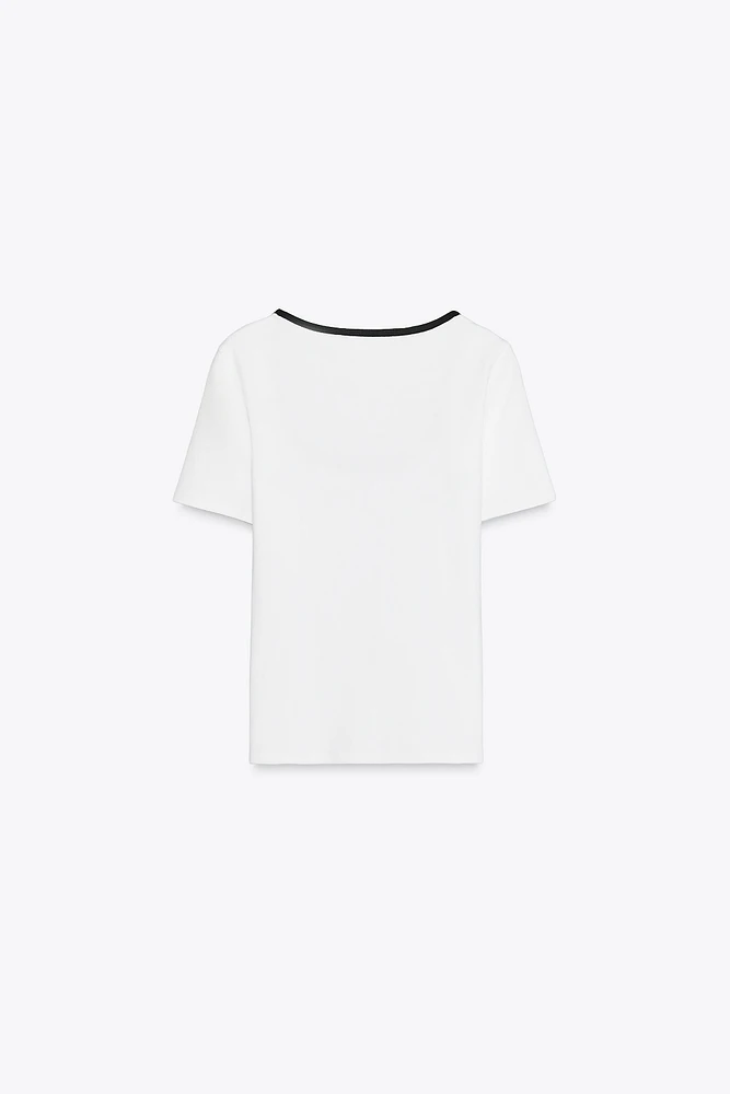 CONTRAST TRIM T-SHIRT