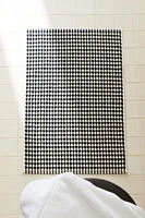 TEXTURED WAFFLE BATH MAT