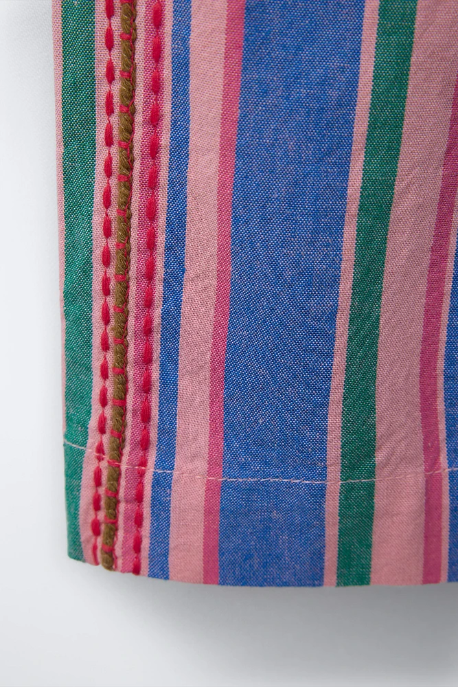 PANTALON DROIT À RAYURES